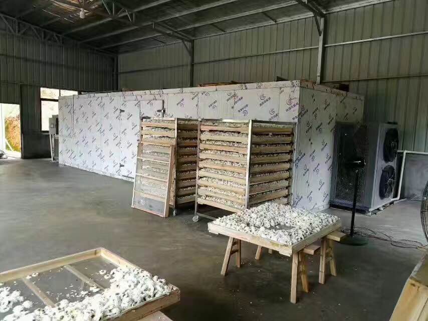 新鄉(xiāng)金銀花烘干機(jī)